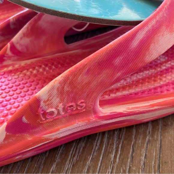 NWT Totes EverydayWear Flip Flops (10) Pink Multi Marble - Picture 5 of 9